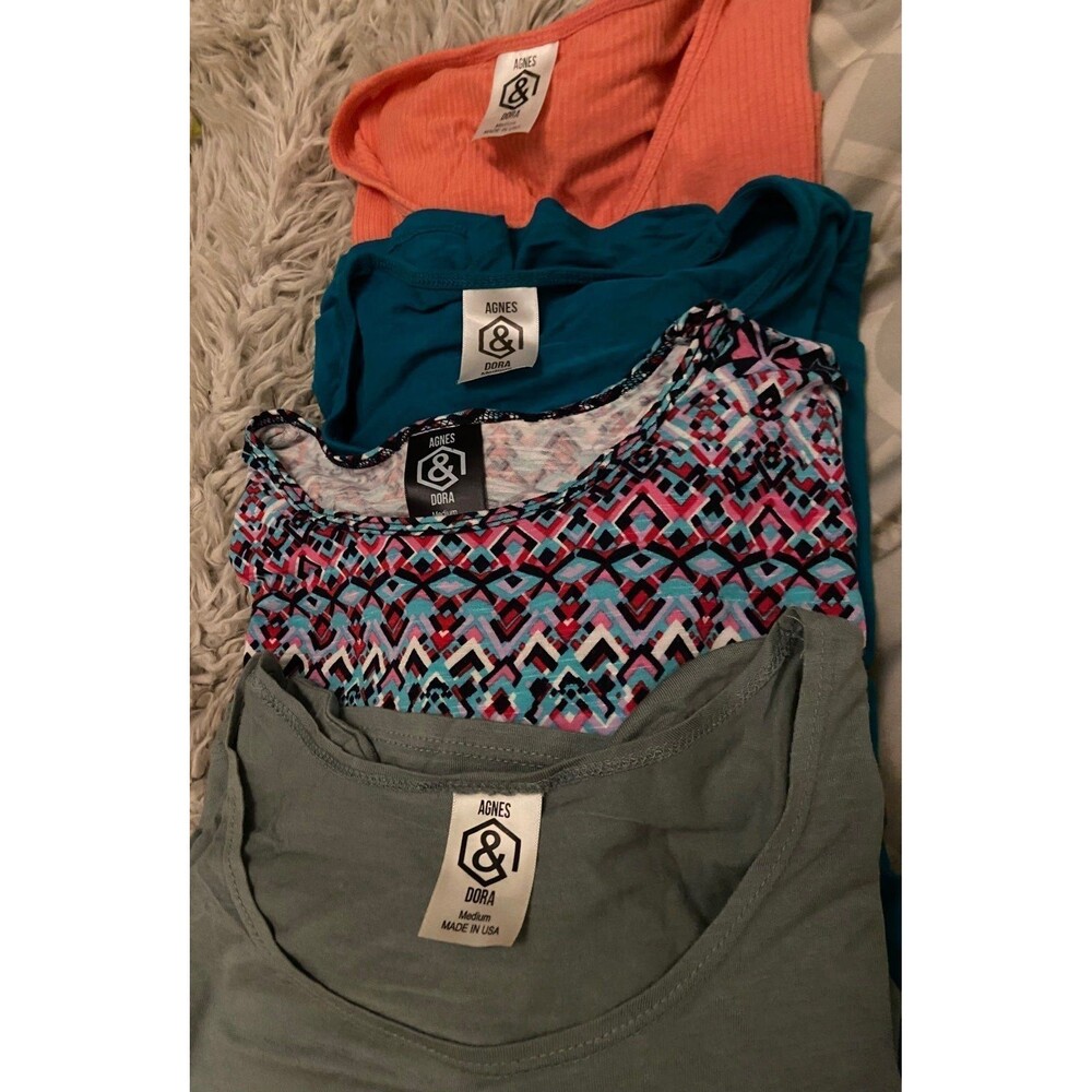 Lot of 3 NOT THE PRINTED ONE :) medium a&d Agnes & Dora tops Hilo dolman sleeve